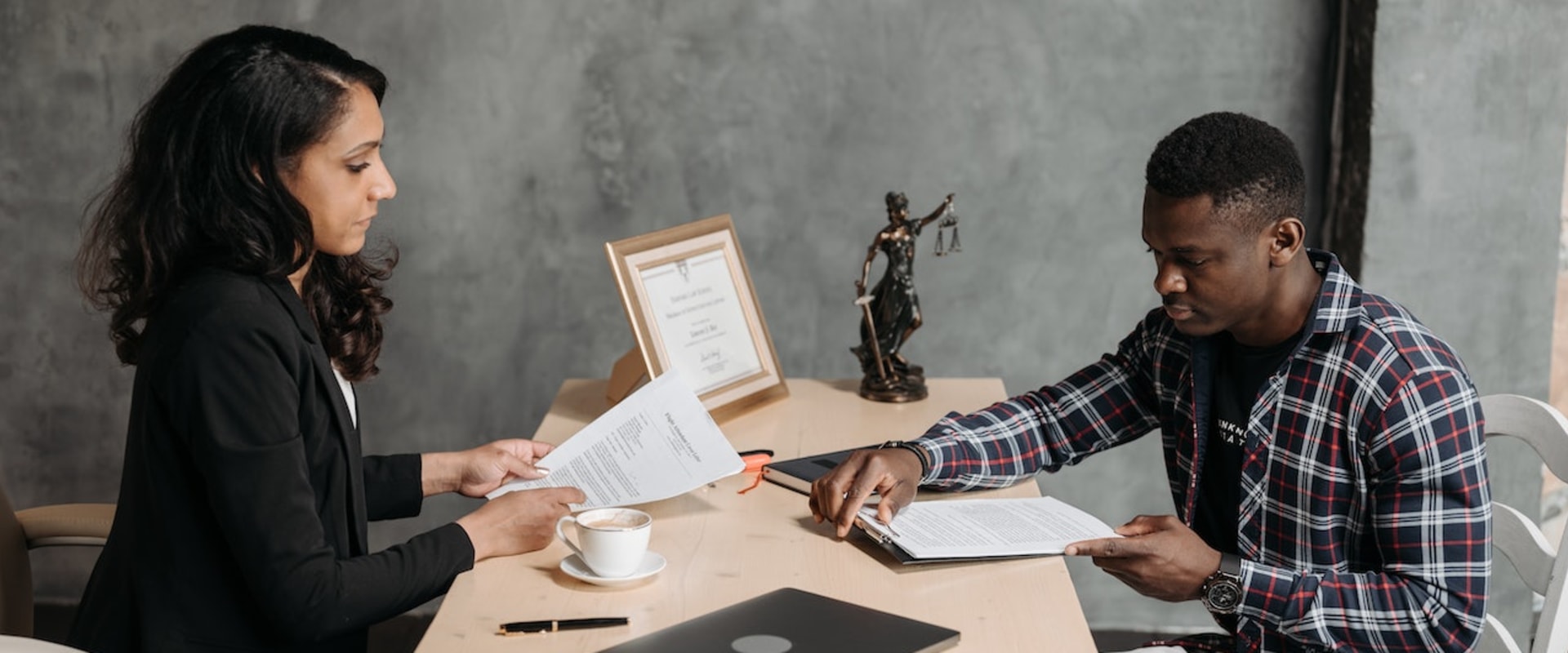 Navigating The Criminal Justice Law: Why You Should Hire A Defense Lawyer In Springfield, MO